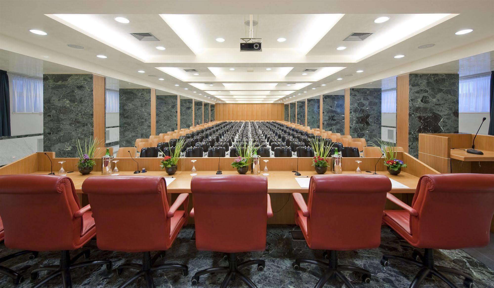 Park Hotel Centro Congressi Potenza Eksteriør bilde